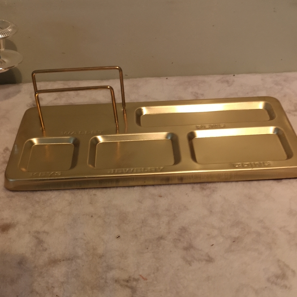 😄Vintage Brass butler dresser organizer
